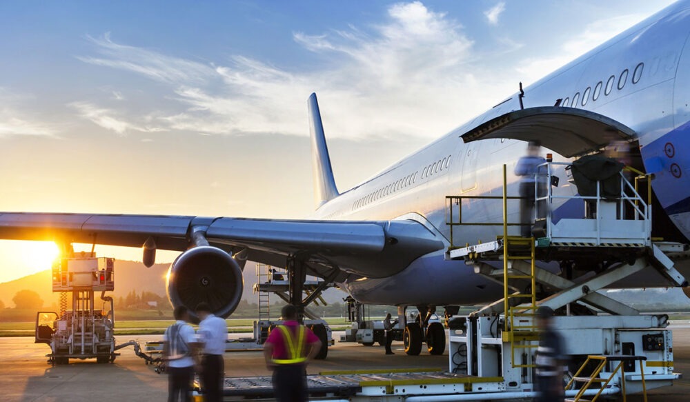 Top Benefits of Outsourcing Your Air Freight to a Professional Air Freight Forwarding Service Provider
